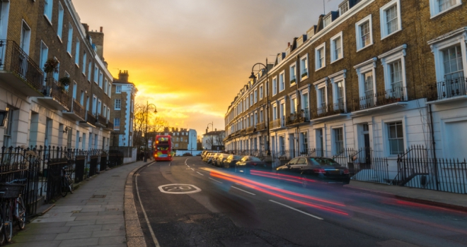 London rental prices bucks trend